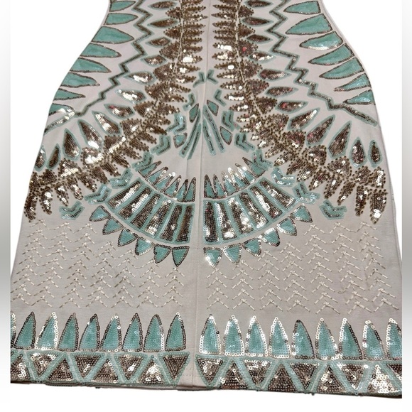 Stunning VERTE All over Embellished Sequin Shift Dress Ivory Size Small Nwot - Picture 15 of 17